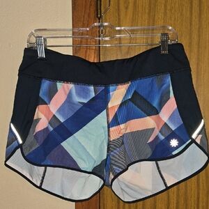 Athleta Women's Multicolor Geometric Athletic Shorts